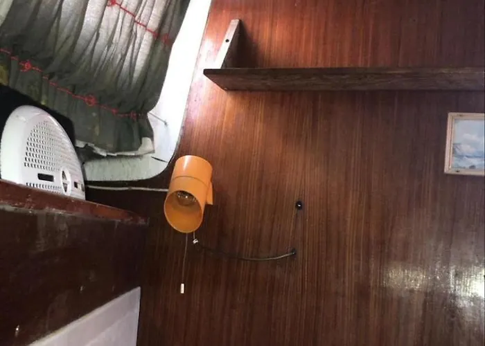 Yacht - Without Shower Πλωτό κατάλυμα