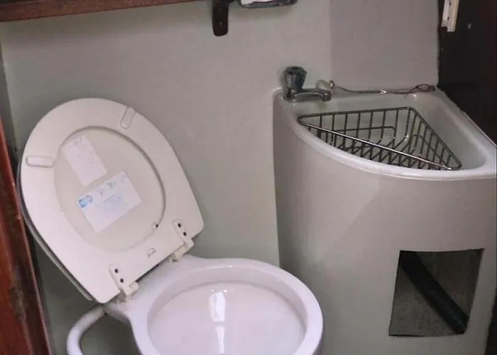 Yacht - Without Shower Πλωτό κατάλυμα